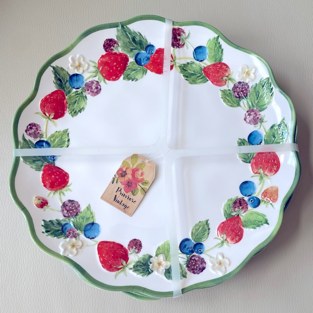 Strawberry Melamine dinner plates